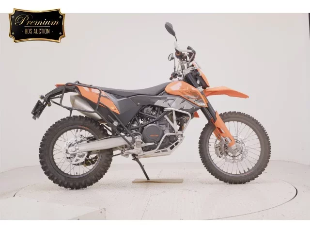 KTM  690 ENDURO R лот № 2542 оценка 4  с аукциона в Японии