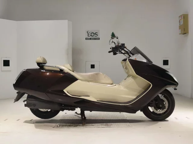 Yamaha MAXAM250 лот № 0523 оценка 4  с аукциона в Японии