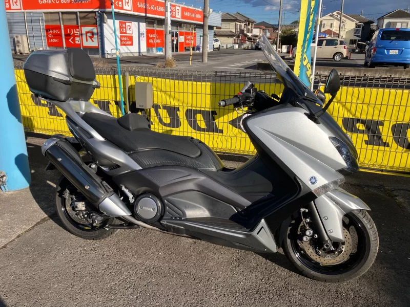Yamaha T-MAX530 ABS лот № 02055 оценка 4  с аукциона в Японии