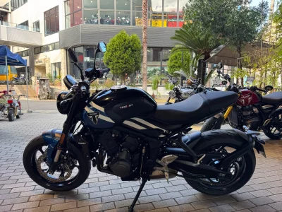 Triumph TRIUMPH TRIDENT 660  с аукциона в Японии