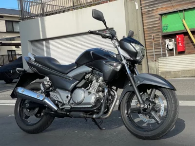 Suzuki GSR250  с аукциона в Японии
