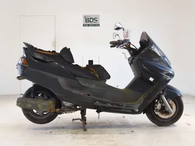 Yamaha MAJESTY 250 SHO LOUIS NOT EQUIPPED