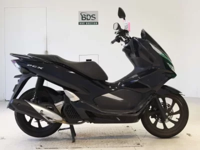 Honda PCX125-3