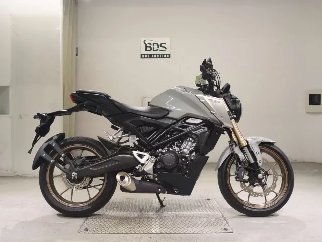 Honda CB125R-2