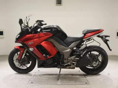 Kawasaki NINJA1000 лот № 5294 оценка 4  с аукциона в Японии 2