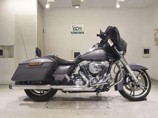 Harley-Davidson HARLEY FLHX1690 лот № 5090 оценка 5  с аукциона в Японии