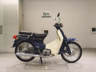 Honda C90