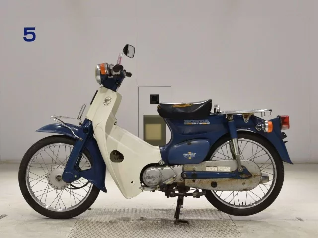 Honda C50