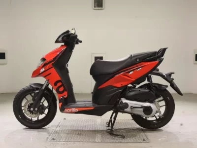 Aprilia APRILIA SR125