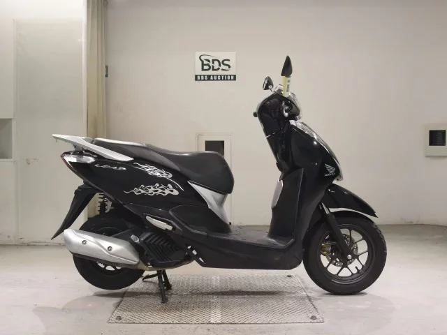 Honda LEAD125-2