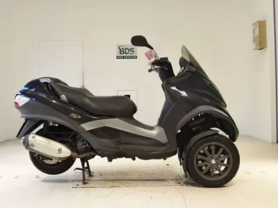 Piaggio PIAGGIO MP3 250