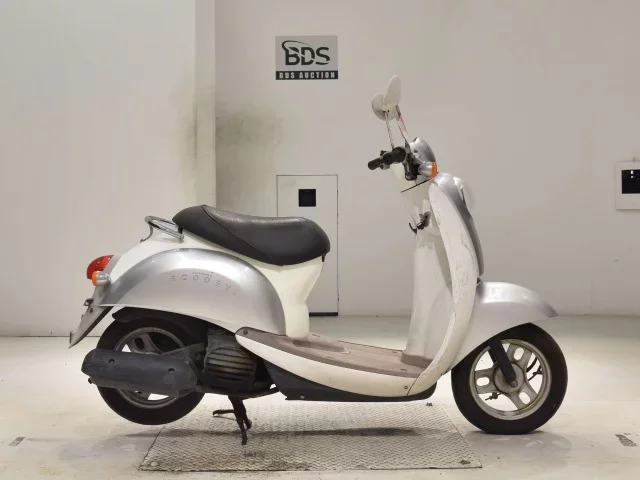 Honda CREA SCOOPY