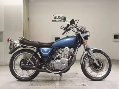 Yamaha SR400-5  с аукциона в Японии