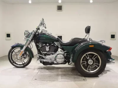 Harley-Davidson HARLEY FLRT1870 лот № 5188 оценка 5  с аукциона в Японии 2