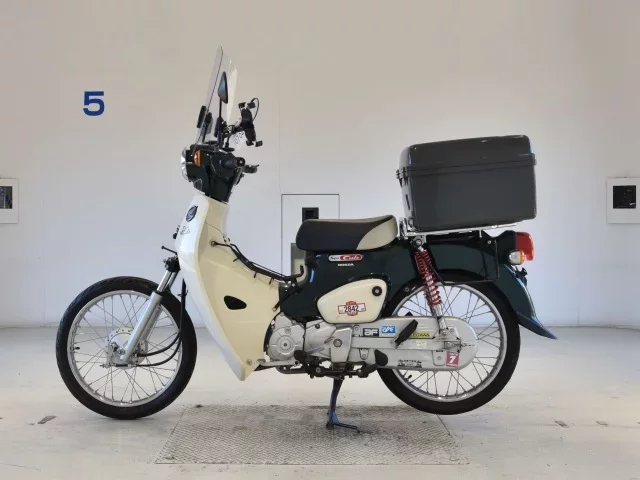 Honda C110-3