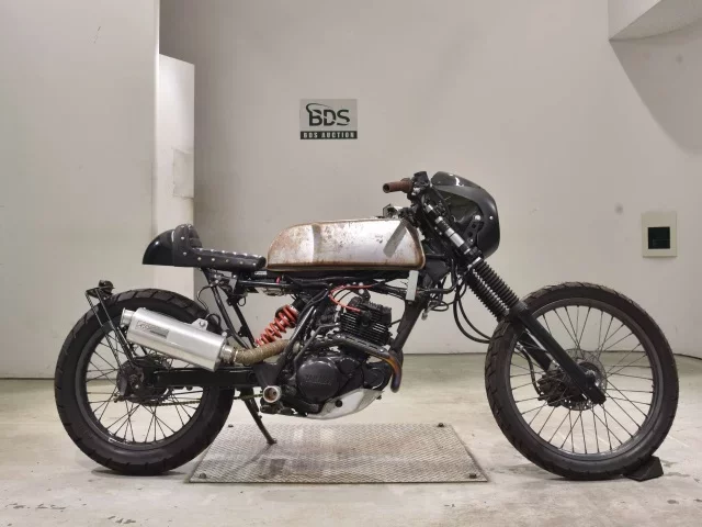 Yamaha SEROW 225-2