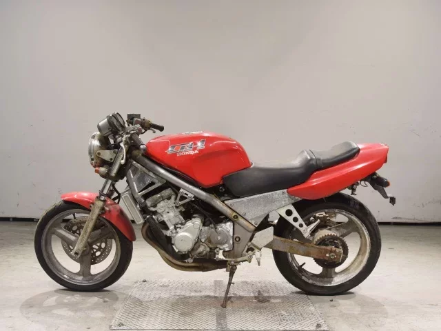 Honda CB-1