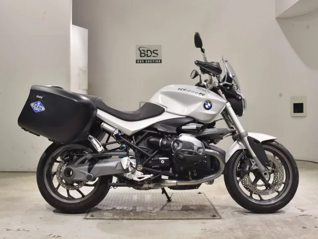 BMW  R1200R лот № 2593 оценка 4  с аукциона в Японии