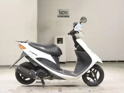 Suzuki ADDRESS V50-3