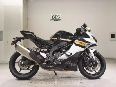 Kawasaki ZX-4R SE  с аукциона в Японии