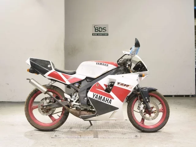 Yamaha TZR50