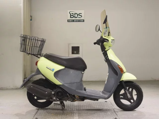 Suzuki LET S4