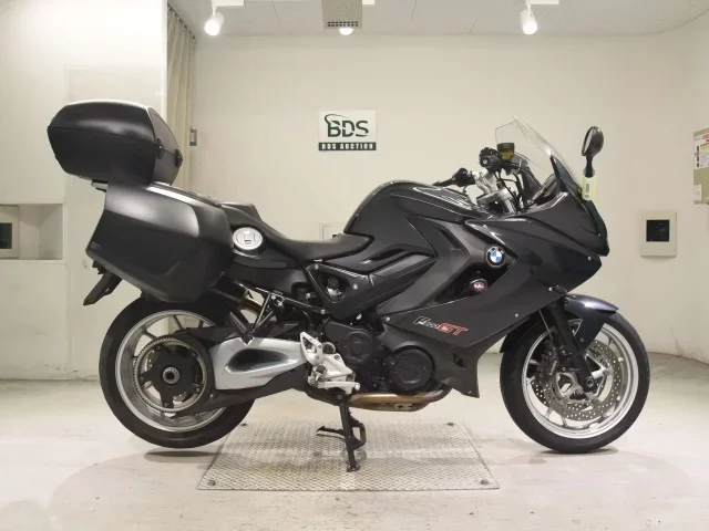 BMW  F800GT лот № 5147 оценка 4  с аукциона в Японии