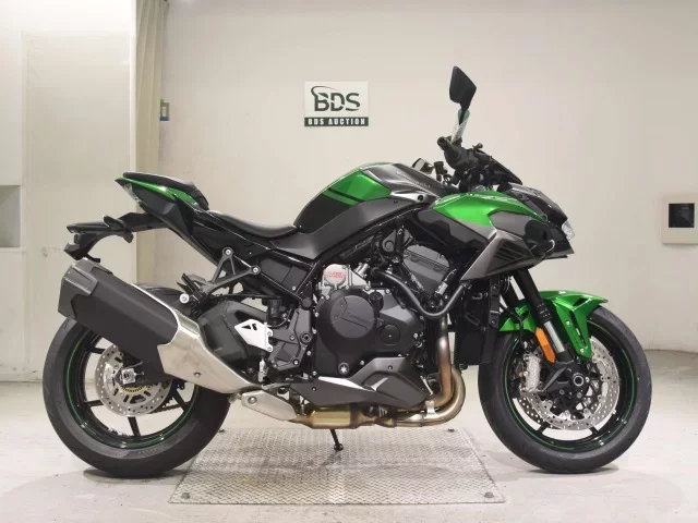 Kawasaki Z H2 лот № 5320 оценка 8  с аукциона в Японии