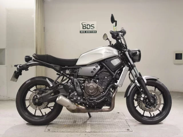 Yamaha XSR700 лот № 5041 оценка 5  с аукциона в Японии