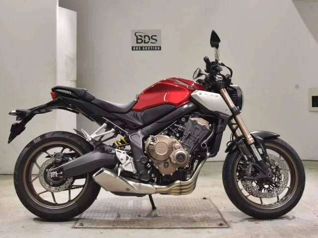 Honda CB650R лот № 2696 оценка 6  с аукциона в Японии