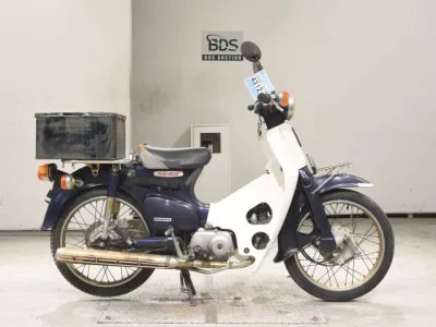 Honda C90