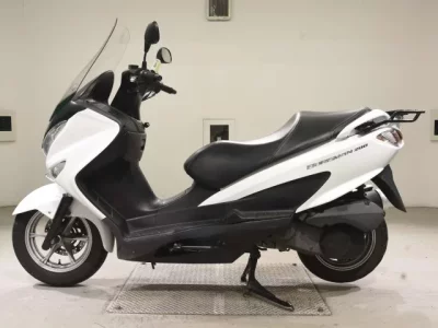 Suzuki BURGMAN200  с аукциона в Японии