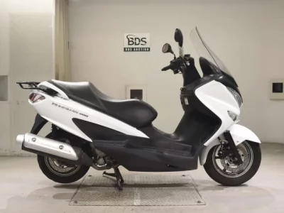 Suzuki BURGMAN200  с аукциона в Японии