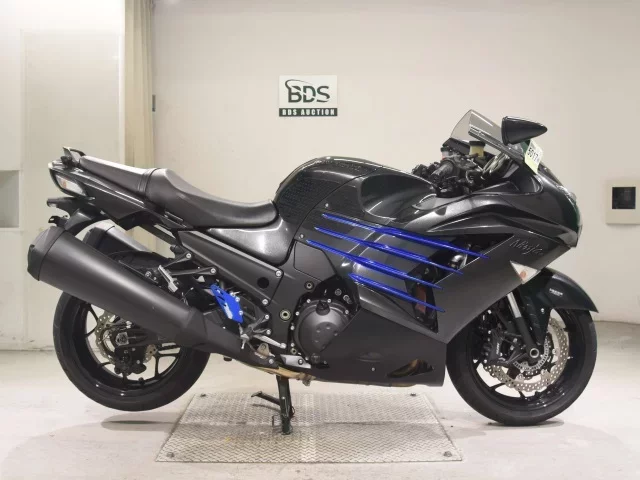 Kawasaki ZX-14RA лот № 5017 оценка 4  с аукциона в Японии