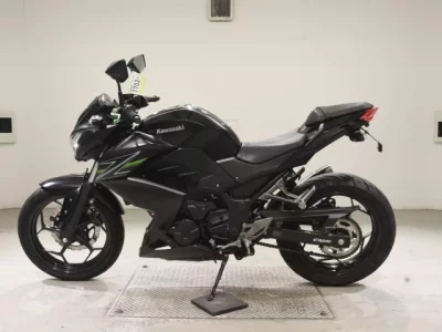 Kawasaki Z250  с аукциона в Японии