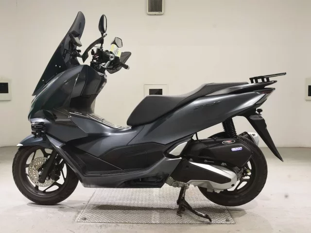 Honda PCX125-4