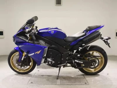 Yamaha YZF-R1  с аукциона в Японии