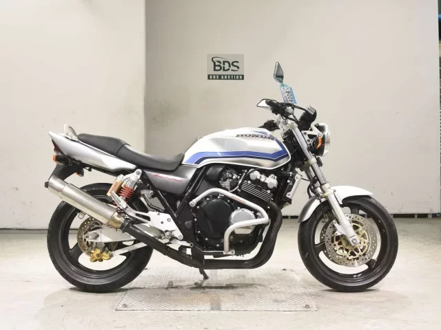 Honda CB400SFV SHO LOUIS NOT EQUIPPED