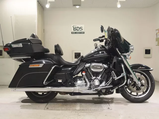 Harley-Davidson HARLEY FLHTKL1750 лот № 5161 оценка 5  с аукциона в Японии