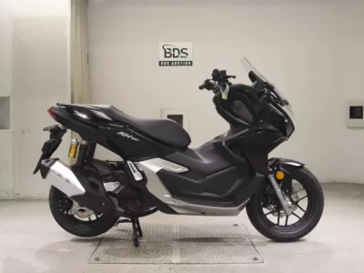 Honda ADV160