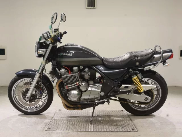 Kawasaki ZEPHYR1100RS