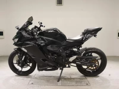 Kawasaki ZX-25R  с аукциона в Японии
