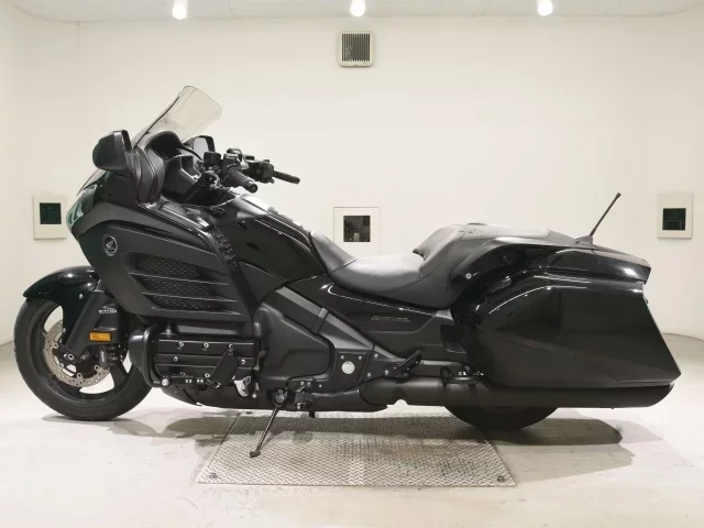 Honda GL1800 F6B