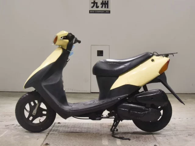 Suzuki LET S2