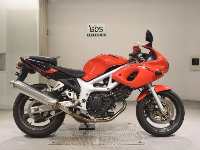 Suzuki SV400S лот № 5003 оценка 4  с аукциона в Японии