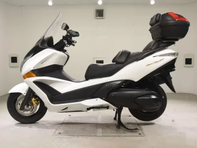 Honda SILVERWING600GT ABS