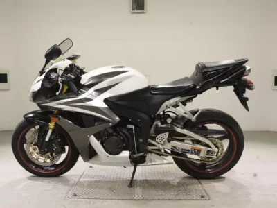 Honda CBR600RR  с аукциона в Японии