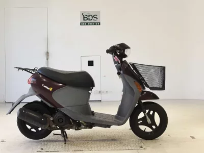 Suzuki LET S4