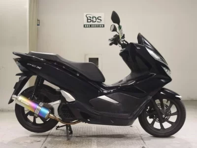 Honda PCX125-3