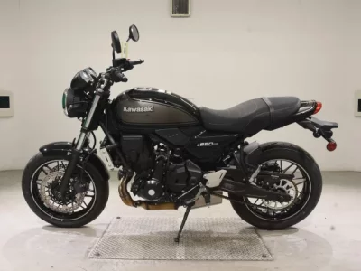 Kawasaki Z650RS  с аукциона в Японии